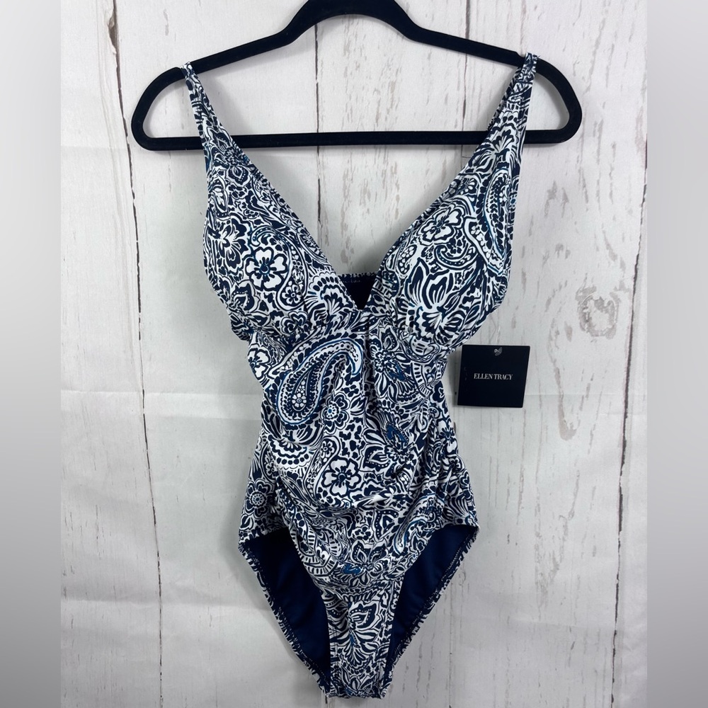NWT $98 Ellen Tracy Navy Paisley V-Neck One-Piece Swimsuit Ruched